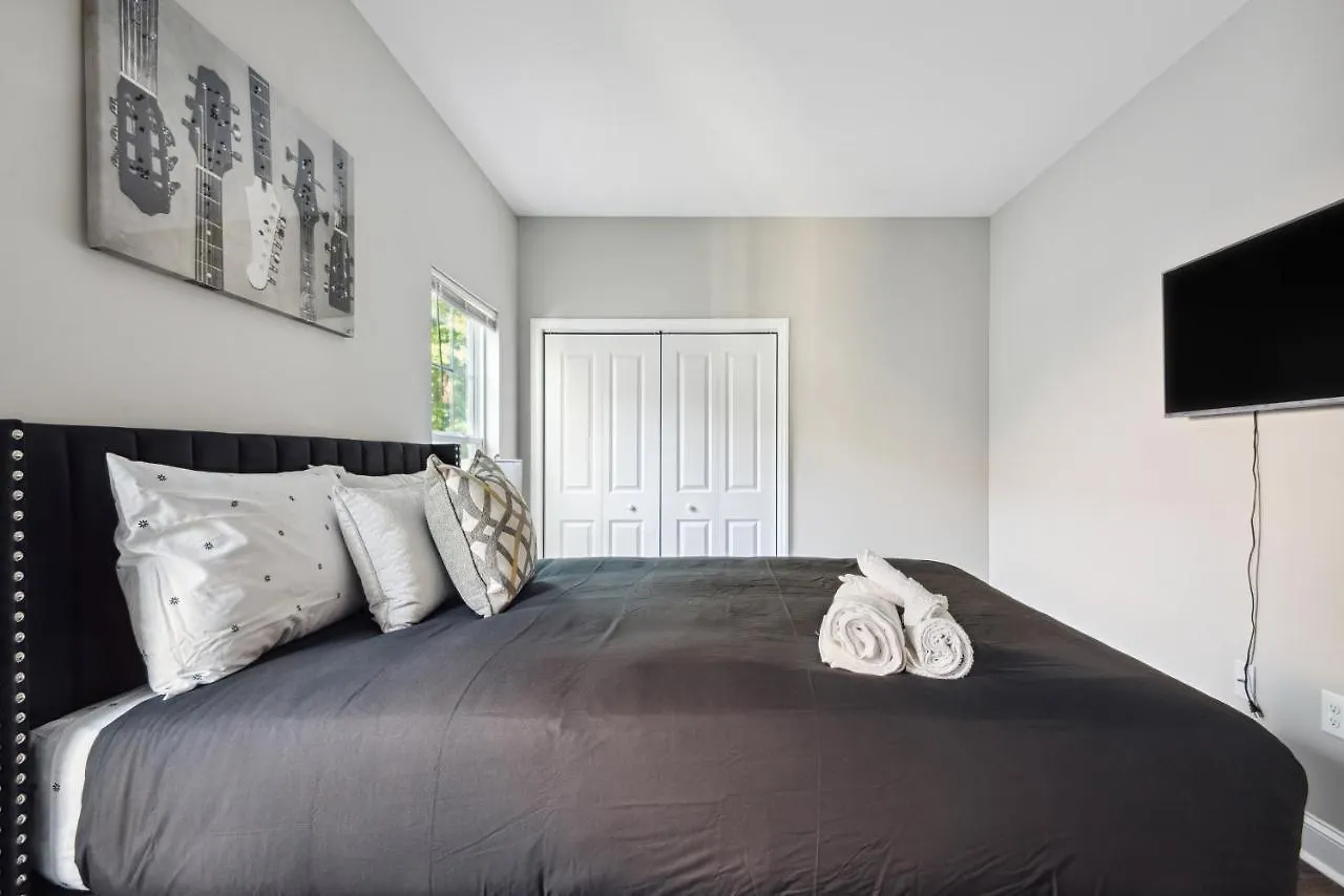 Holiday home Suite Serenity 12Min From Uptown & Spectrum Ctr Charlotte