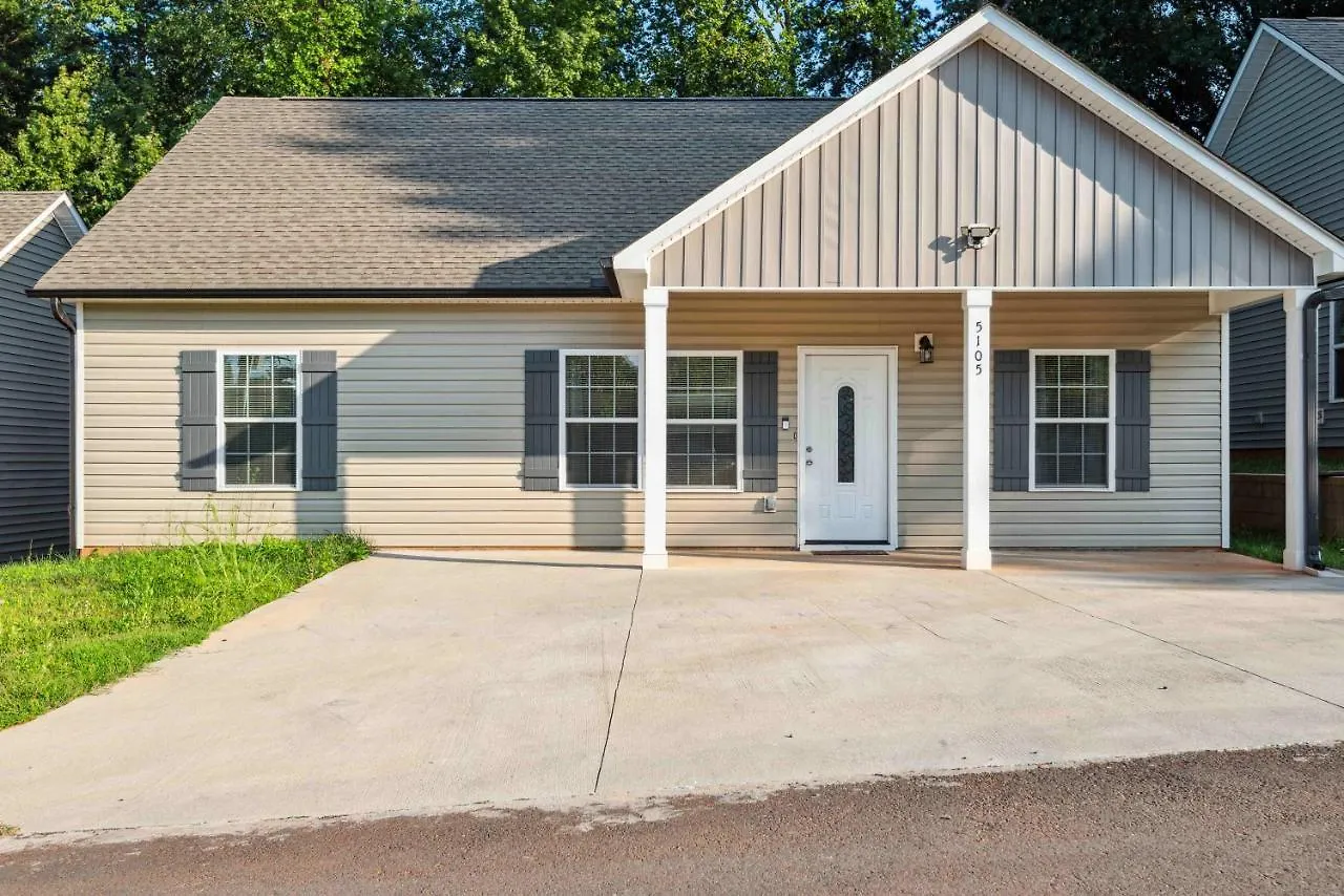 Holiday home Suite Serenity 12Min From Uptown & Spectrum Ctr Charlotte United States